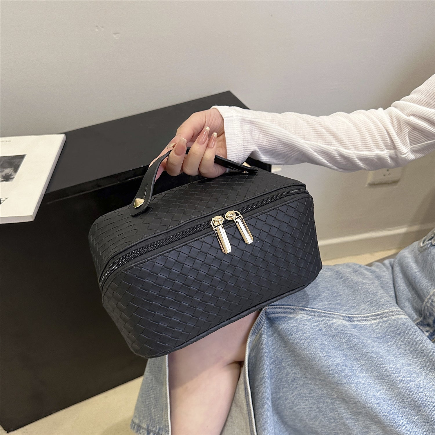 Synthetic Leather Woven Travel Makeup Bag