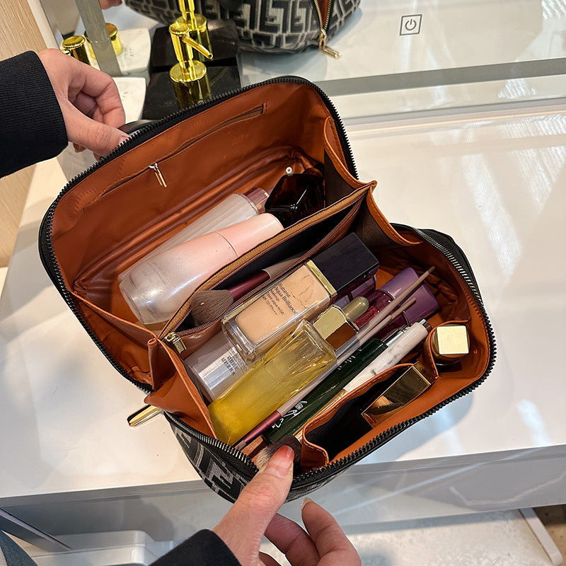 Modern Luxe Travel Makeup Bag